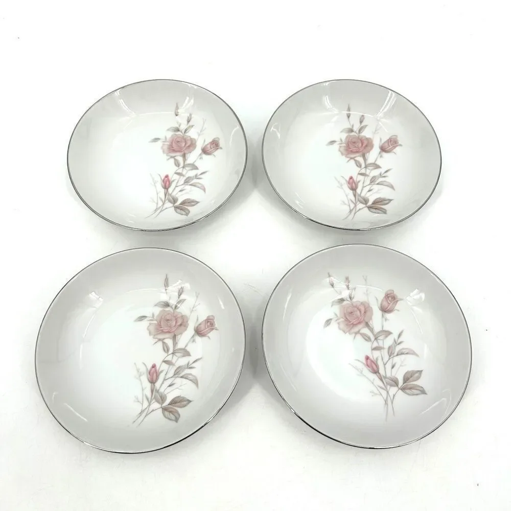 FINE CHINA JAPAN Set of 4 Vintage Laura Fruit Dessert Bowl Floral Platinum Trim